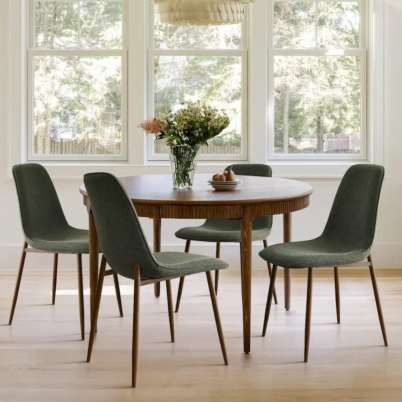 Gepolsterter Esszimmerstuhl im Mid-Century-Stil, geschlossene Rückenlehne, Walnussholzbeine, 4er-Set, Grün, Grau, Beige